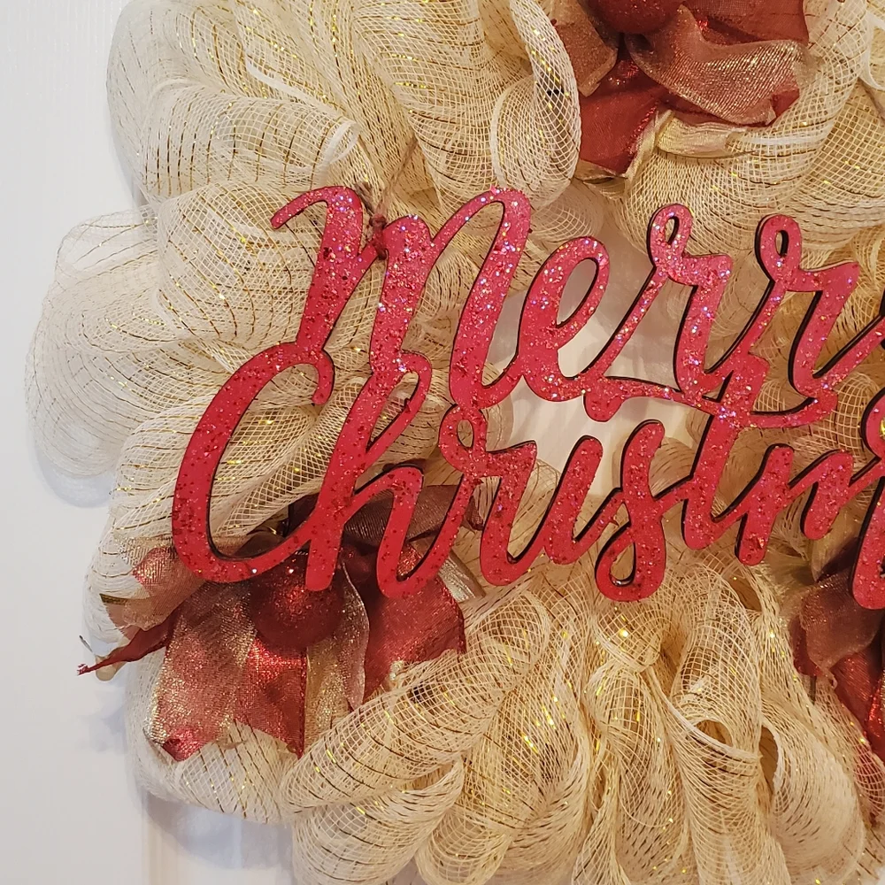 Deco Mesh Merry Christmas Wreath